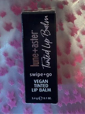 Swipe+Go Vegan Tinted Lip Balm — Pink Tint
